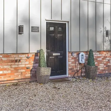 Little Laxford Apartment Fazeley Exterior photo